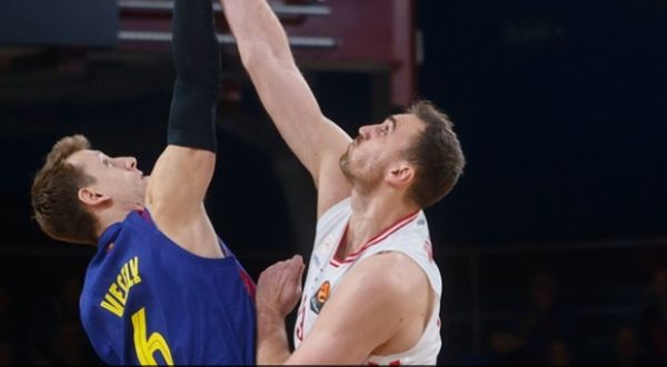 Euroleague: Τον πρόδωσε η άμυνα τον Ολυμπιακό εναντίον της Μπαρτσελόνα (98-85)