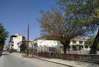 Δημοπρατείται άμεσα η διαμόρφωση του προαύλιου χώρου του νέου Δημαρχείου Καρδίτσας