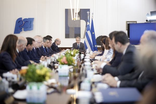 Σε Υπουργείο Ψηφιακής Διακυβέρνησης και Τεχνητής Νοημοσύνης μετονομάζεται το Υπουργείο
