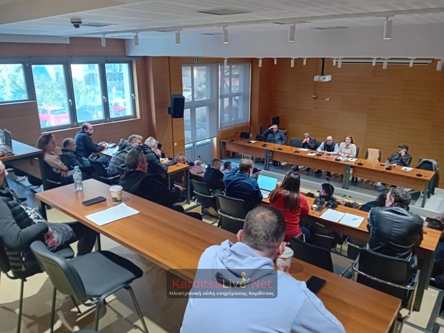 Έκτακτη Γ.Σ. Συλλόγου Εστίασης: Στο επίκεντρο τα αυξημένα πρόστιμα για τις άδειες τραπεζοκαθισμάτων (+Φωτο +Βίντεο)