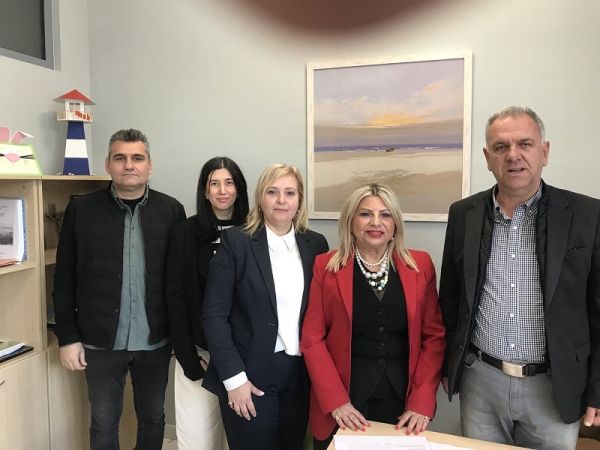 Συνάντηση Δ/νσης Δ.Ε. Καρδίτσας και Δήμου Καρδίτσας για το Μεταλυκειακό Έτος – Τάξη Μαθητείας των ΕΠΑ.Λ.