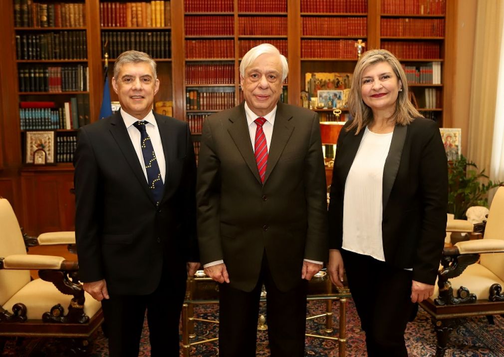Στο Προεδρικό Μέγαρο Αγοραστός και Λιακούλη για το βραβείο "Pompidou" στο Κέντρο Πρόληψης Λάρισας