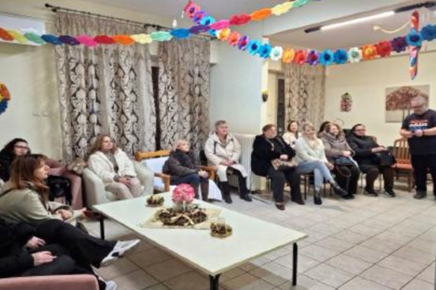 Επίσκεψη του Τομέα Υγείας, Πρόνοιας και Ευεξίας του Εσπερινού ΕΠΑΛ Καρδίτσας στον Ξενώνα «Ζέφυρος» του Γενικού Νοσοκομείου Καρδίτσας