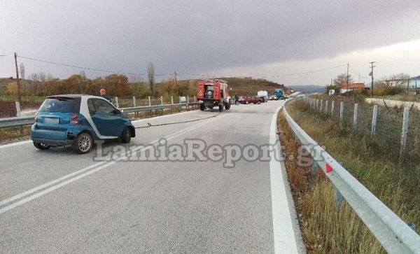 Τροχαίο με τραυματίες στο συνδετήριο δρόμο με τον Ε65 στην Ξυνιάδα (+Φωτο)