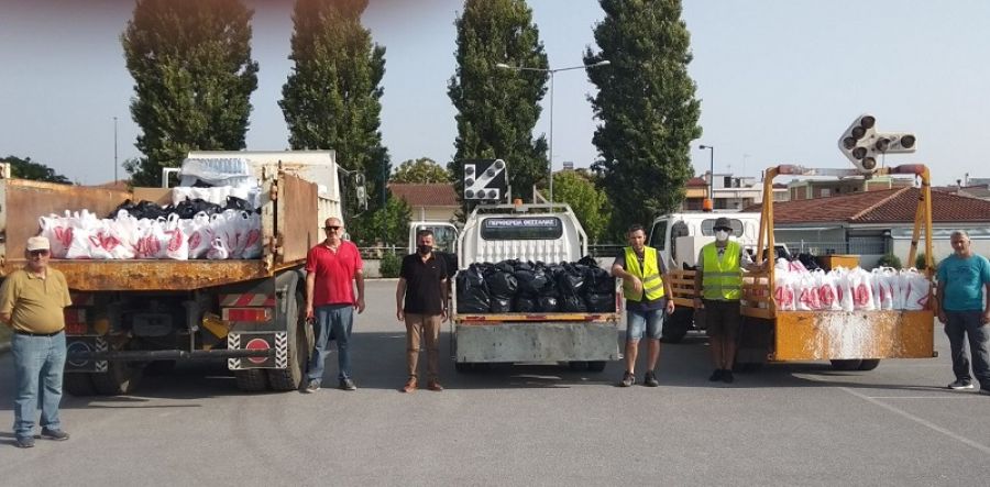 600 δέματα αλληλεγγύης από την Περιφέρεια Θεσσαλίας για τις ανάγκες σεισμόπληκτων οικογενειών