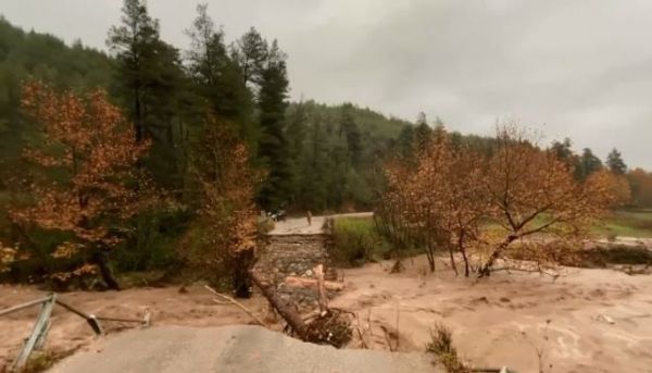 Προβλήματα από τη "Διδώ" στη βόρεια Εύβοια - Κατέρρευσε γέφυρα στο Δήμο Ιστιαίας – Αιδηψού