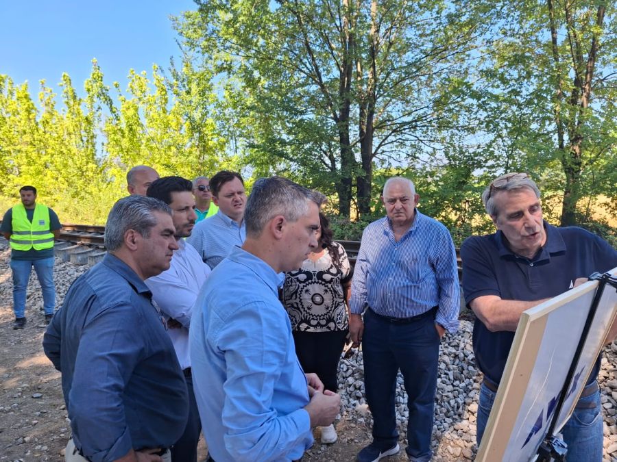 Αυτοψία Υπουργών Χρ. Δήμα και Κων. Κυρανάκη στα έργα αποκατάστασης του σιδηροδρομικού δικτύου στη Θεσσαλία
