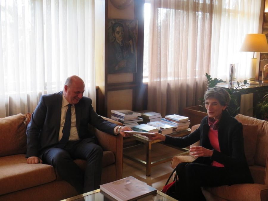 Συνάντηση του Υπουργού Δικαιοσύνης Κ. Τσιάρα με τη Βρετανίδα Πρέσβη στην Αθήνα Kate Smith
