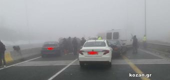 Κοζάνη: Απίστευτη καραμπόλα λόγω ομίχλης με δεκάδες οχήματα στην Εγνατία - 13 τραυματίες (+Φώτο +Βίντεο)