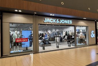 Το Fashion City Outlet υποδέχεται τη JACK & JONES