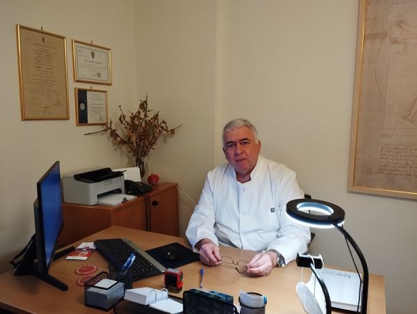 Θωμάς Γ. Καφφές: Λειτουργία ιδιωτικού ιατρείου στην Καρδίτσα για ωτορινολαρυγγολογικά προβλήματα
