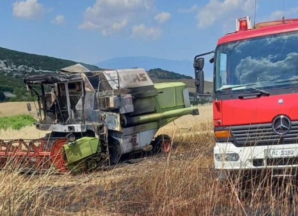 Λάρισα: Στις φλόγες "παραδόθηκε" θεριζοαλωνιστική μηχανή στην Αγναντερή