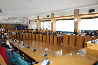 Κ. Αγοραστός: "Κάντε τα Κέντρα Κοινότητας χρήσιμα στην κοινωνία"