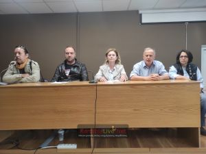 Καρδίτσα: Κοινό μέτωπο εκπαιδευτικών, υγειονομικών και εργαζομένων στο Δημόσιο ενόψει της απεργίας (+Βίντεο)