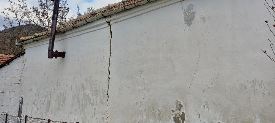 Άλλα 14 μη κατοικήσιμα σπίτια στον Παλαμά και 3 στο Φύλλο!