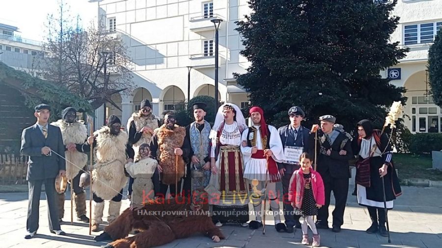 Ξεσήκωσαν την Καρδίτσα τα Ρογκάτσια του Μορφωτικού Συλλόγου Μητρόπολης (+Φωτο +Βίντεο)