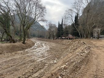 Εργασίες στο πλαίσιο του έργου «Καθαρισμός υδατορεμάτων και τεχνικών ημιορεινών και ορεινών οικισμών Π.Ε. Καρδίτσας»
