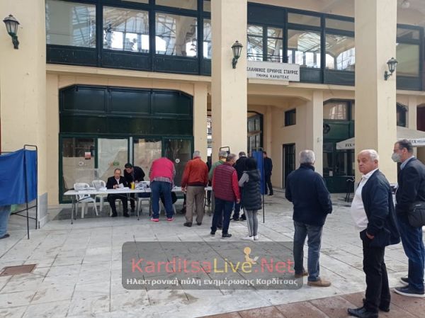 Στις κάλπες από το πρωί το τοπικό ΚΙΝΑΛ –ΠΑΣΟΚ (+Φώτο)