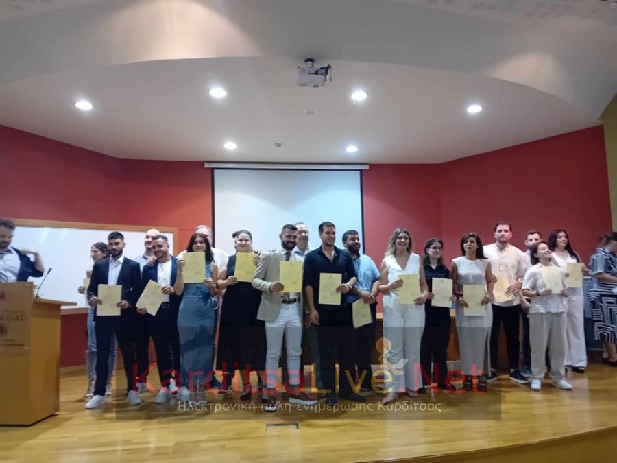 Ορκωμοσία 22 πτυχιούχων του Προγράμματος Σπουδών του Τμήματος Σχεδιασμού και Τεχνολογίας Ξύλου και Επίπλου (+Φωτο +Βίντεο)
