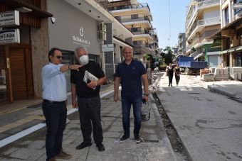 Αυτοψία Τσιάκου στα έργα της οδού Χαρίτου: Το έργο προχωρά με γρήγορους ρυθμούς - Τέλος Οκτωβρίου η πιθανή ολοκλήρωσή του