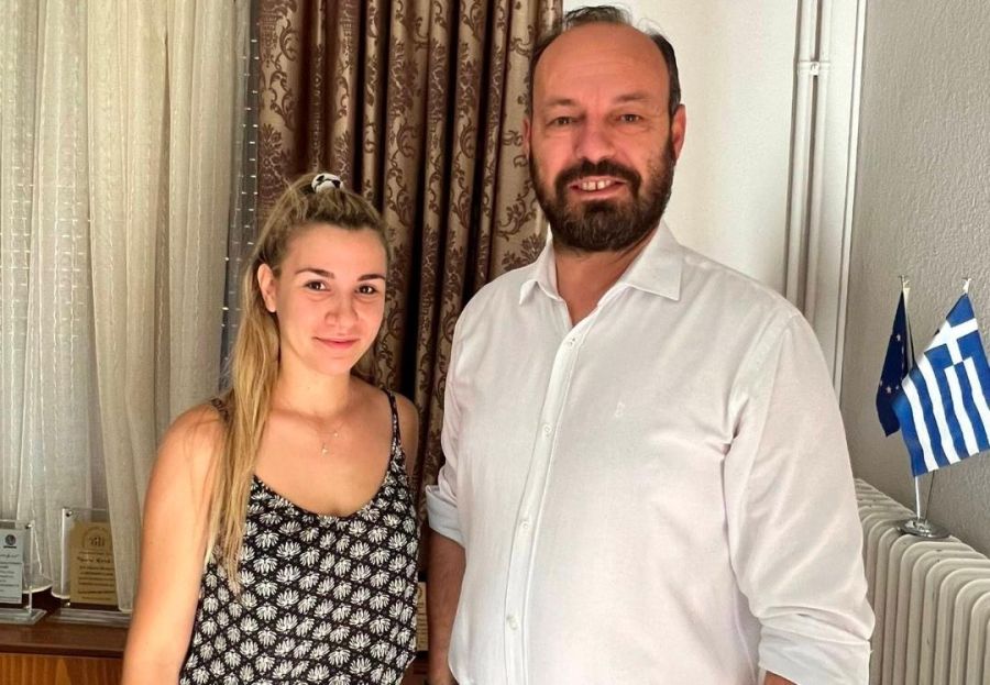 Η Χριστίνα Καραούζα Υποψήφια Δημοτική Σύμβουλος με «Νέα Πορεία» και Φάνη Στάθη στον Δήμο Μουζακίου