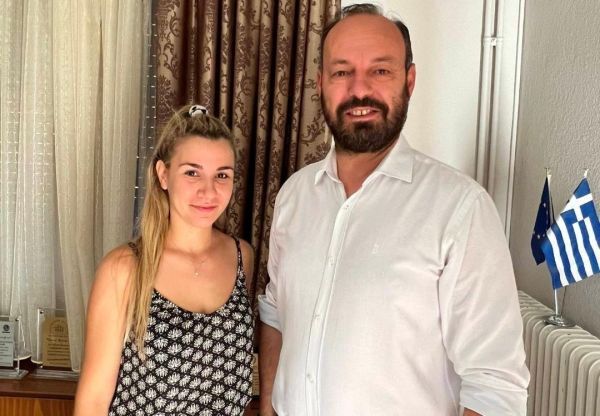 Η Χριστίνα Καραούζα Υποψήφια Δημοτική Σύμβουλος με «Νέα Πορεία» και Φάνη Στάθη στον Δήμο Μουζακίου