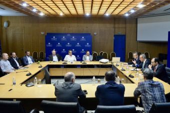 Υπεγράφησαν οι συμβάσεις για την αποκατάσταση ζημιών στα σχολεία του Δήμου Παλαμά και της υπόλοιπης Θεσσαλίας και Φθιώτιδας