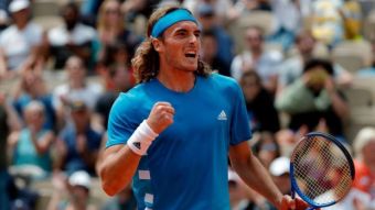 Roland Garros: Εύκολα στους "16" ο Στέφανος Τσιτσιπάς