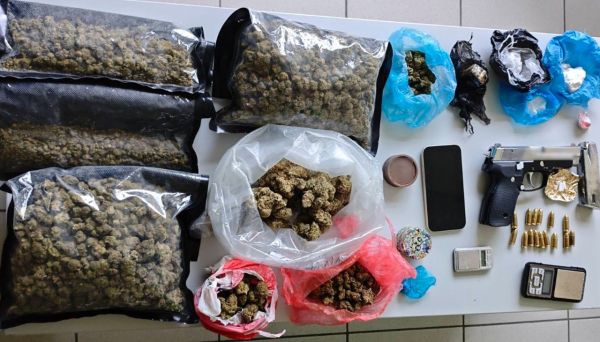 Εξαρθρώθηκε κύκλωμα διακίνησης ναρκωτικών με συλλήψεις σε Μυτιλήνη και Λάρισα