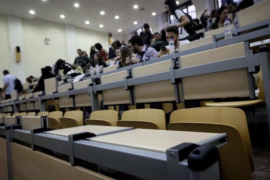Τέμπη: Κατ' εξαίρεση μετεγγραφές για φοιτητές που επέβαιναν στο μοιραίο τρένο