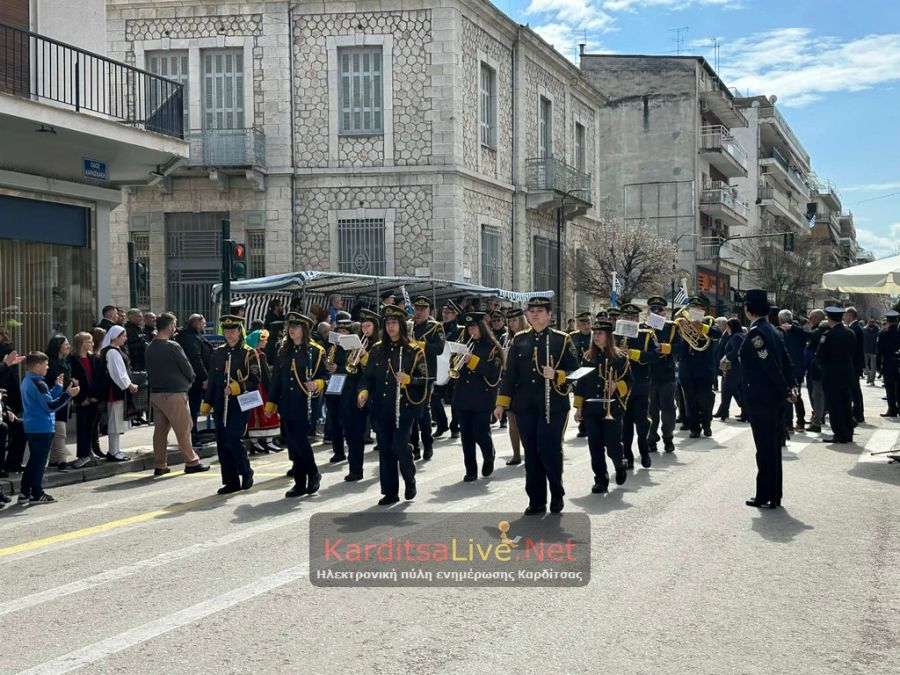 Ν. Μπανιάς στο KarditsaLive.Net: «Θα πρέπει να υπάρξει κίνητρο από το Δήμο Καρδίτσας για νέα παιδιά και μέλη στη Φιλαρμονική»