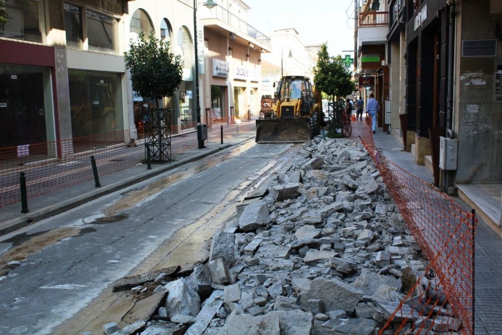 Αυτοψία Καλογιάννη στα έργα των οδών Βενιζέλου – Φιλελλήνων και Δήμητρας