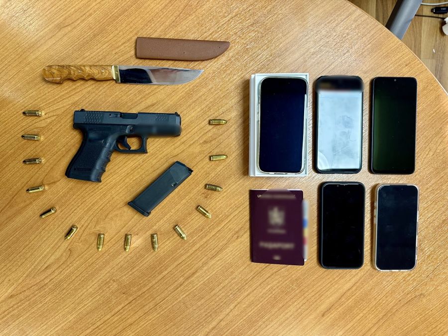 Συνελήφθη 35χρονος στα Καλύβια Αττικής που κατηγορείται για ανθρωποκτονίες και συμμετοχή σε εγκληματική οργάνωση