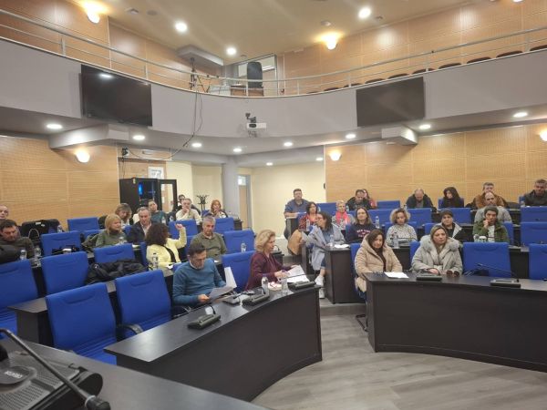 Σύσκεψη στην Περιφέρεια Θεσσαλίας για την ευλογιά - Επικαιροποιημένες οδηγίες για την διακίνηση ζωοτροφών