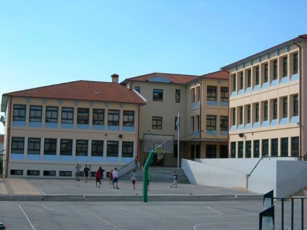 Επεισόδιο με μαχαίρωμα μεταξύ μαθητριών στην Κυψέλη