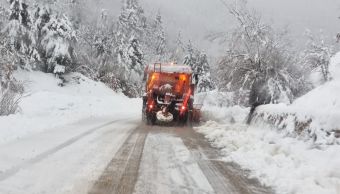 Πυκνές χιονοπτώσεις σε εξέλιξη στα ορεινά της Καρδίτσας - Βροχές στα υπόλοιπα τμήματα του νομού