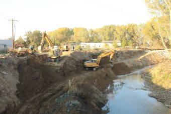 Δημοπρατείται έργο για την αντιπλημμυρική προστασία του ποταμού Καράμπαλη στην Καρδίτσα