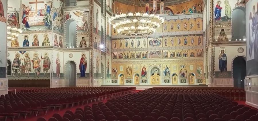 Ρουμανία: Άνοιξε στο κοινό η μεγαλύτερη στον κόσμο Ορθόδοξη εκκλησία