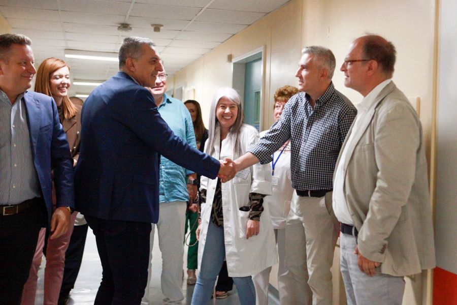 Περιφέρεια Θεσσαλίας: Ξεκίνησε η δράση με τα «Βρεφικά Πακέτα» – 6.200 πακέτα σε νέες οικογένειες