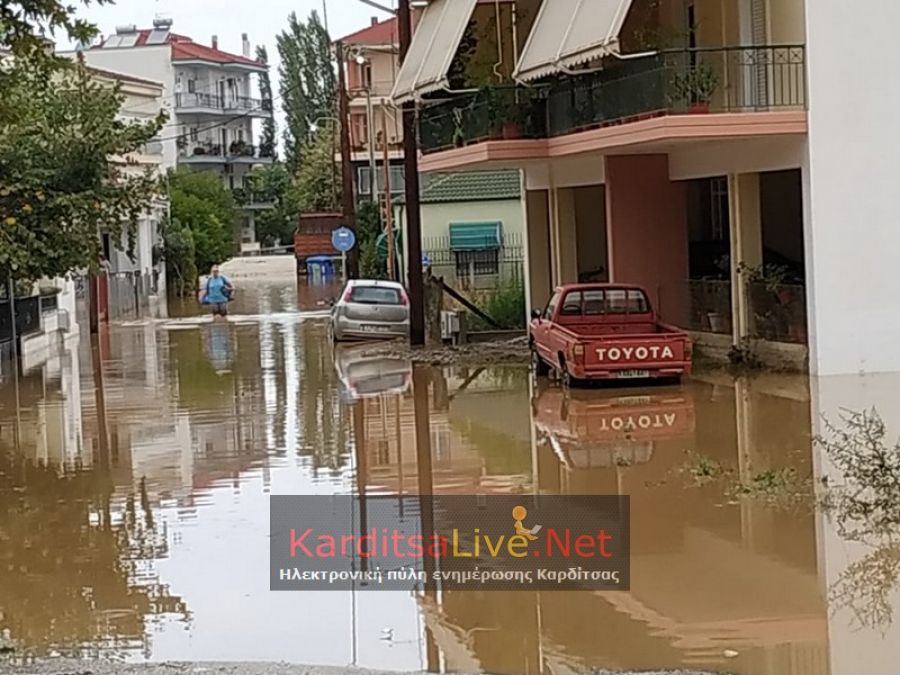 Έγκριση ποσού 815 χιλ. ευρώ ως προκαταβολή αποζημιώσεων από τον "Ιανό" για επιχειρήσεις του ν. Καρδίτσας