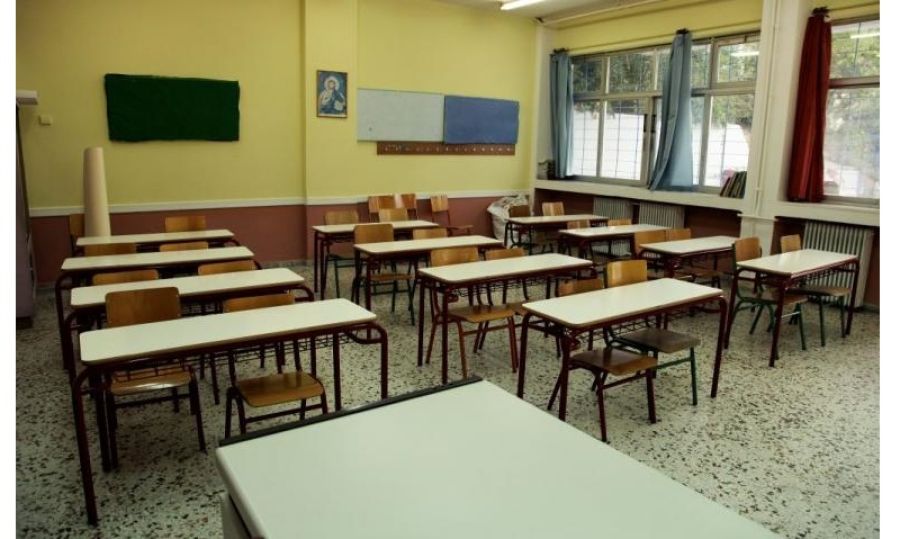Καρδίτσα: Οι ιώσεις κράτησαν εκτός σχολείου 1.300 και πλέον μαθητές/τριες