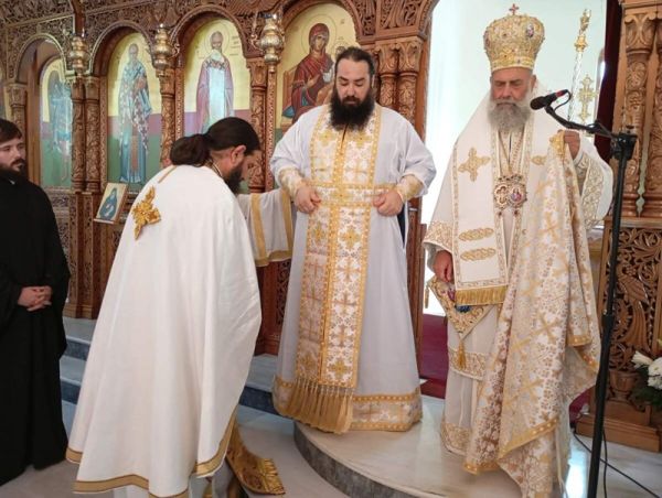 Νέος Πρεσβύτερος στην Ιερά μας Μητρόπολη - Στη Βατσουνιά ο Μητροπολίτης κ. Τιμόθεος
