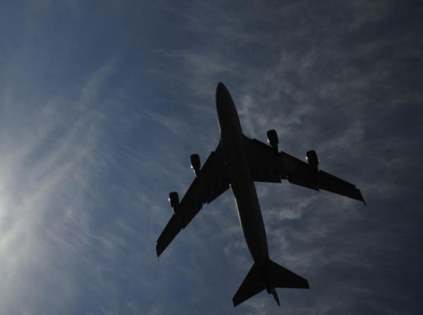 Έκτακτη προσγείωση επιβατικού αεροσκάφους στο αεροδρόμιο της Ρόδου