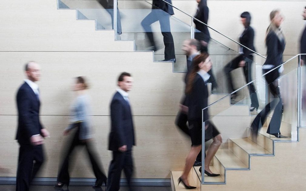 Εκρίθηκε η κάλυψη 5.481 θέσεων μέσω μετατάξεων και αποσπάσεων δημοσίων υπαλλήλων