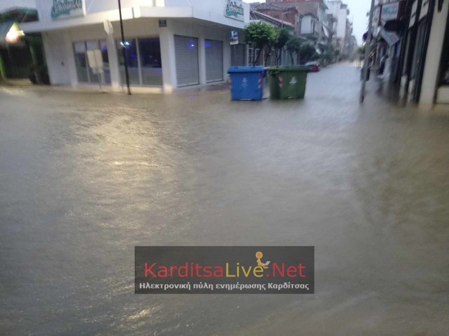 Η Περιφέρεια Θεσσαλίας ζητά 533 εκατ. ευρώ από την κυβέρνηση για μόνιμη αποκατάσταση των υποδομών