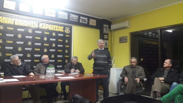 Συνάντηση παλαιμάχων στα γραφεία της Αναγέννησης για το μέλλον του συλλόγου