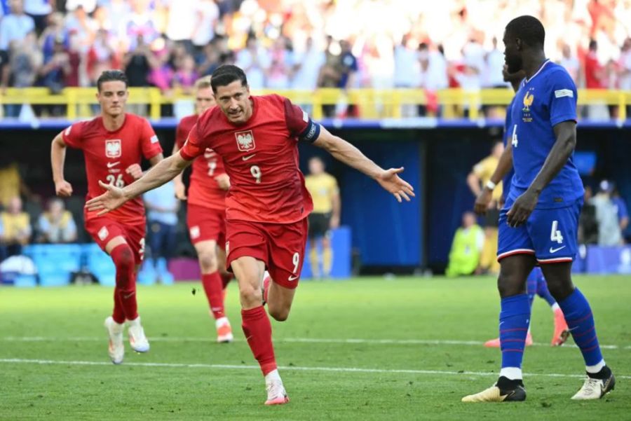 Euro 2024: Η αδιάφορη Πολωνία στέρησε την πρωτιά στον όμιλο από τη Γαλλία