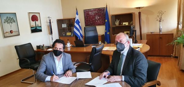Μνημόνιο συνεργασίας Π.Τ. Θεσσαλίας του Ο.Ε.Ε. και Πανεπιστημίου Θεσσαλίας