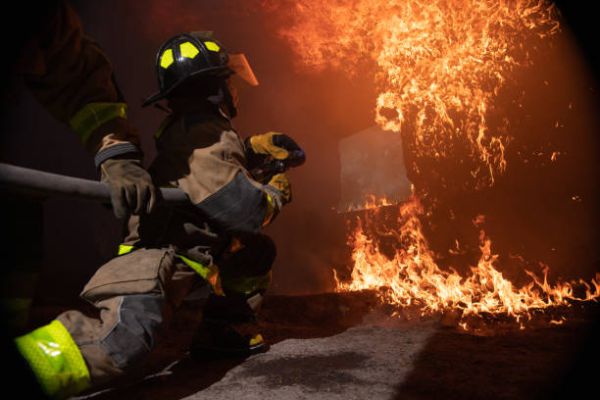 Νότια Αφρική: Τουλάχιστον 47 νεκροί και 43 τραυματίες από πυρκαγιά που ξέσπασε σε πενταώροφο κτίριο στο Γιοχάνεσμπουργκ