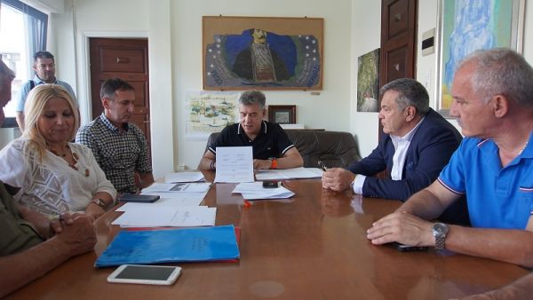 Υπογράφηκε η σύμβαση για την ανακατασκευή της γέφυρας Ζαγοράς